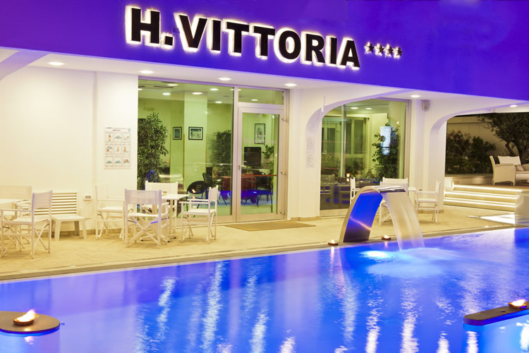 Hotel Vittoria Riccione - Soggiorni Brevissimi